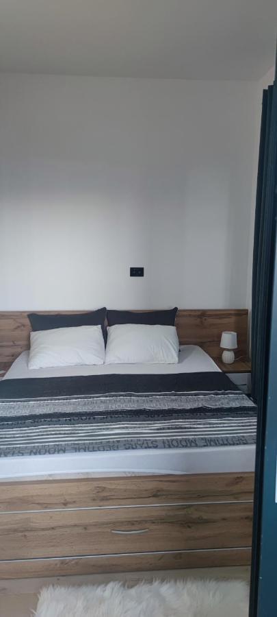 Apartman U Soho City Bar Bagian luar foto